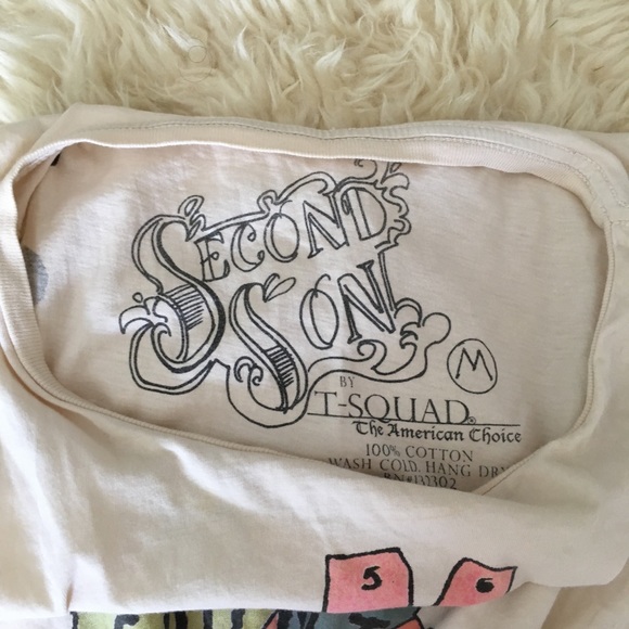 Tie front tank - Picture 2 of 3